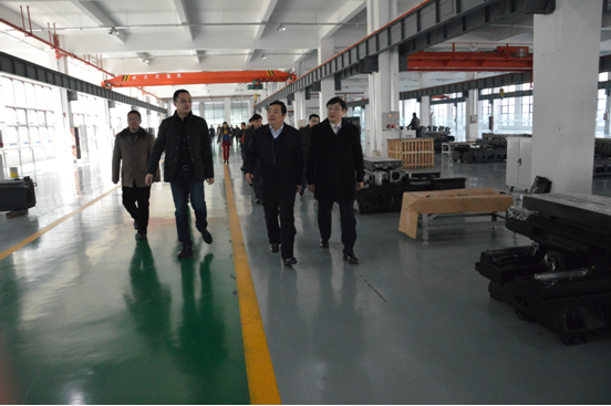 滁州市委副書記許繼偉等一行蒞臨藍(lán)德集團(tuán)